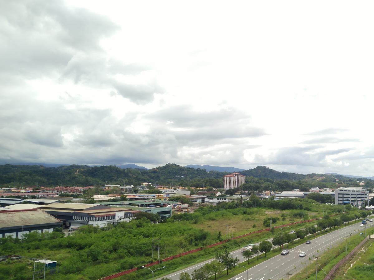 โรงแรมอวาจิโอ โกตาคินาบาลู ภายนอก รูปภาพ